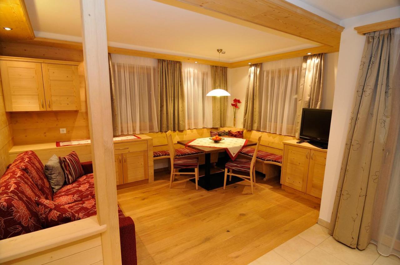 Chalet Regina Selva di Val Gardena Ngoại thất bức ảnh